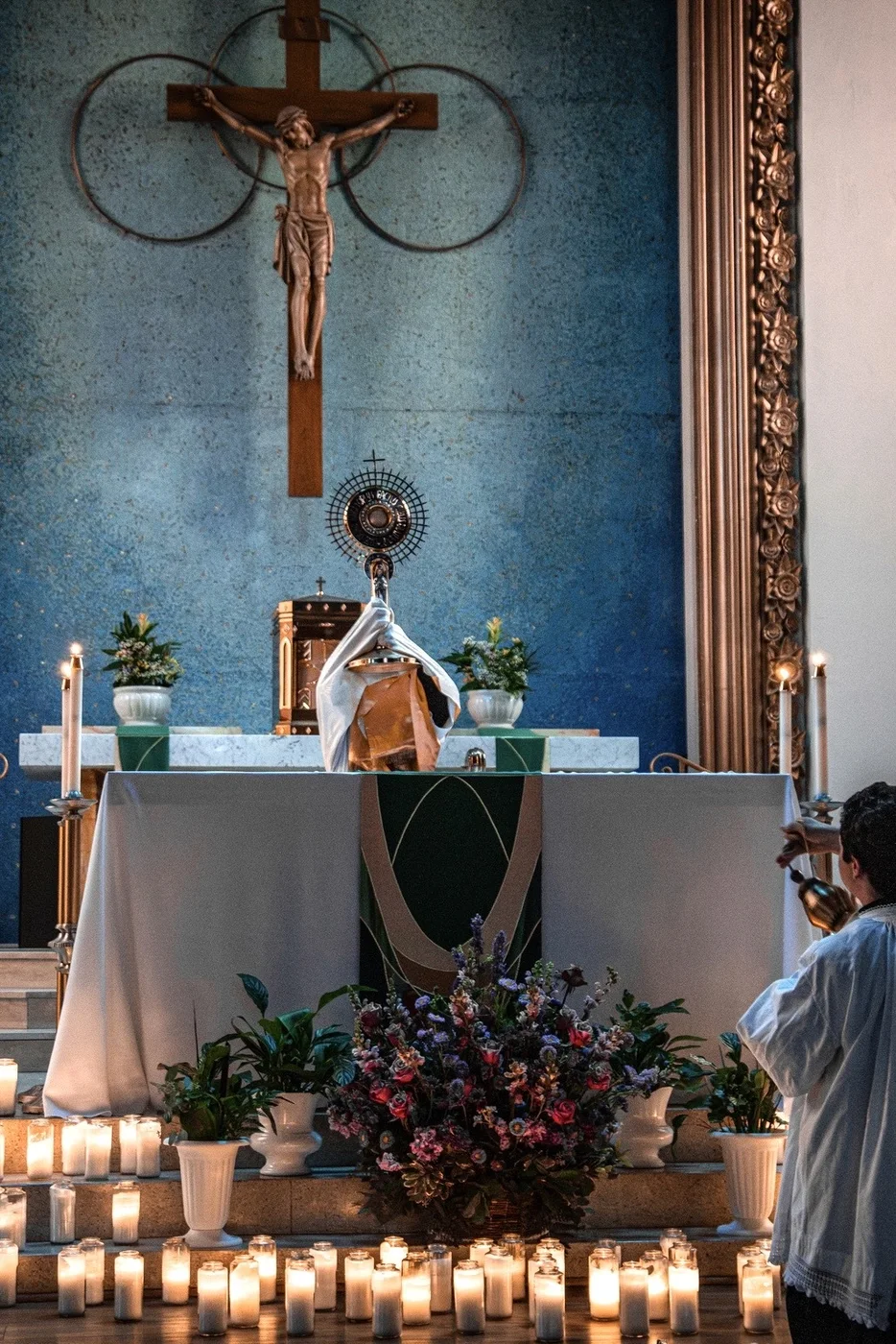 Eucharistic Adoration at the altar